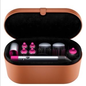 Like new, Dyson Airwrap Complete